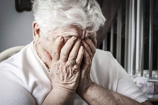Research finds almost 37 per cent of aged care residents taken to EDs, admitted to hospital