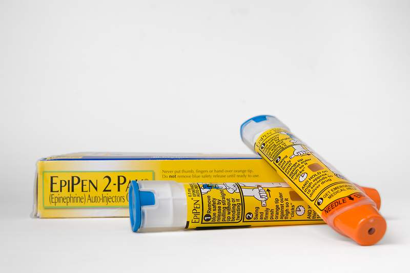 Personal EpiPens in hospitals
